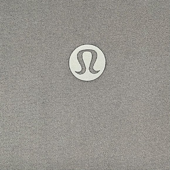 Lululemon Waterside UV Protection Short Sleeve Rash Guard Black W2CN9S Women XL - Picture 10 of 10